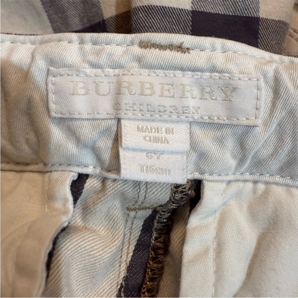 Kids Burberry Shorts - Picture 2 of 6